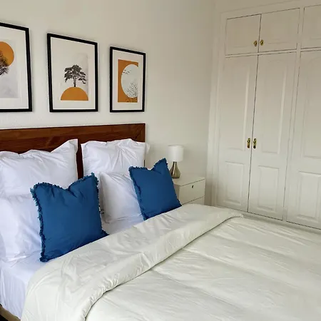 Con Piscina Junto Al Mar Daire *