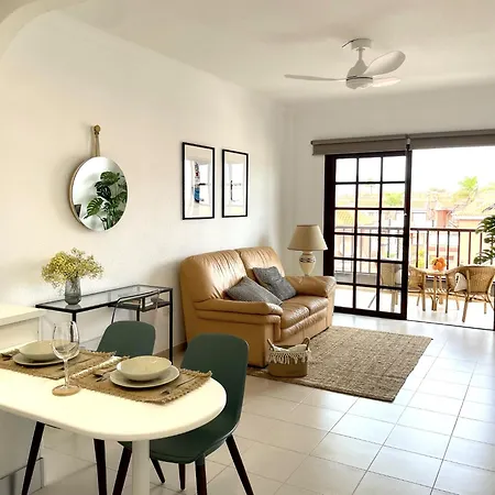 Con Piscina Junto Al Mar Daire Arona (Tenerife)