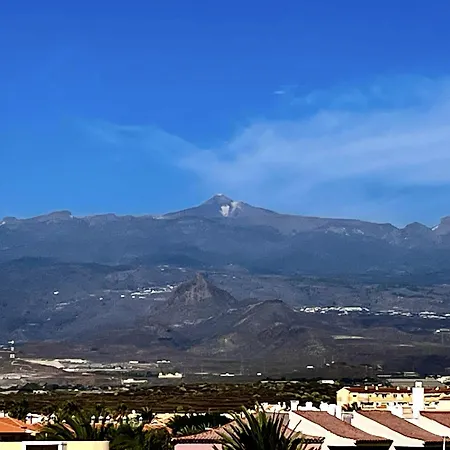 Con Piscina Junto Al Mar Daire *