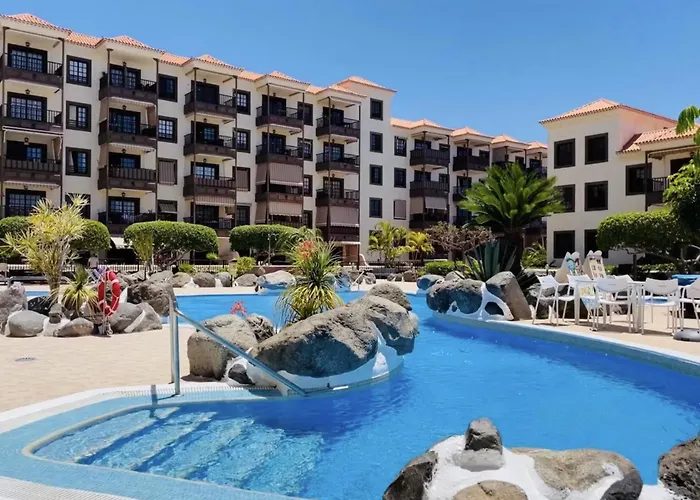 Con Piscina Junto Al Mar *