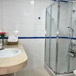 Apartment Con Piscina Junto Al Mar *
