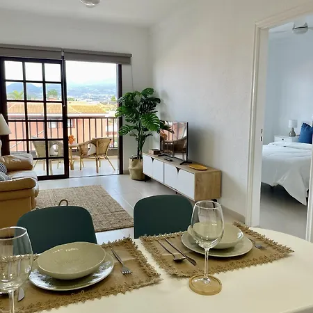 Con Piscina Junto Al Mar * Arona