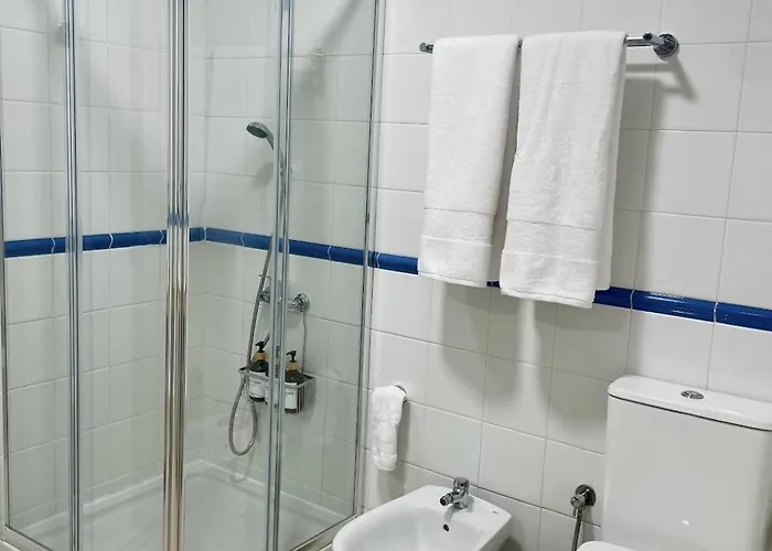 Apartamento Con Piscina Junto Al Mar *