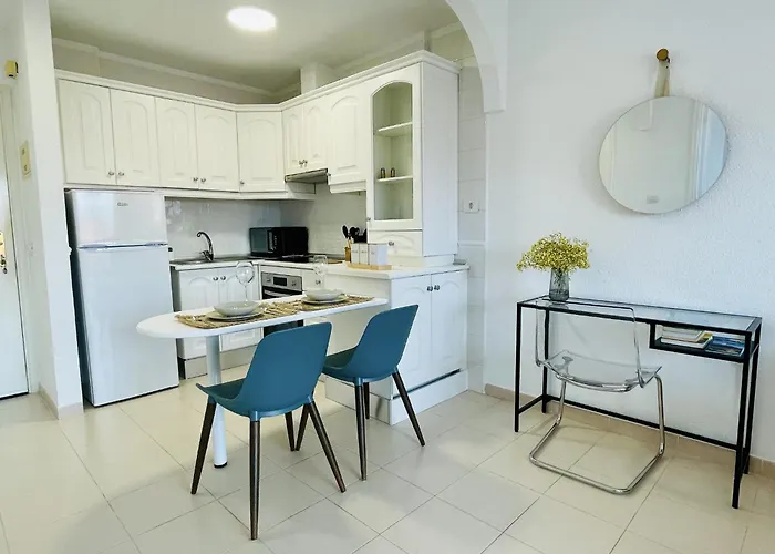 Apartamento Con Piscina Junto Al Mar Arona (Tenerife)