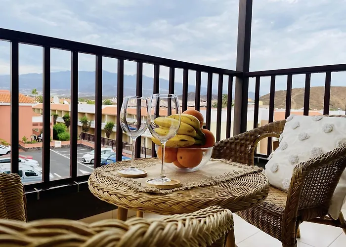 Apartamento Con Piscina Junto Al Mar